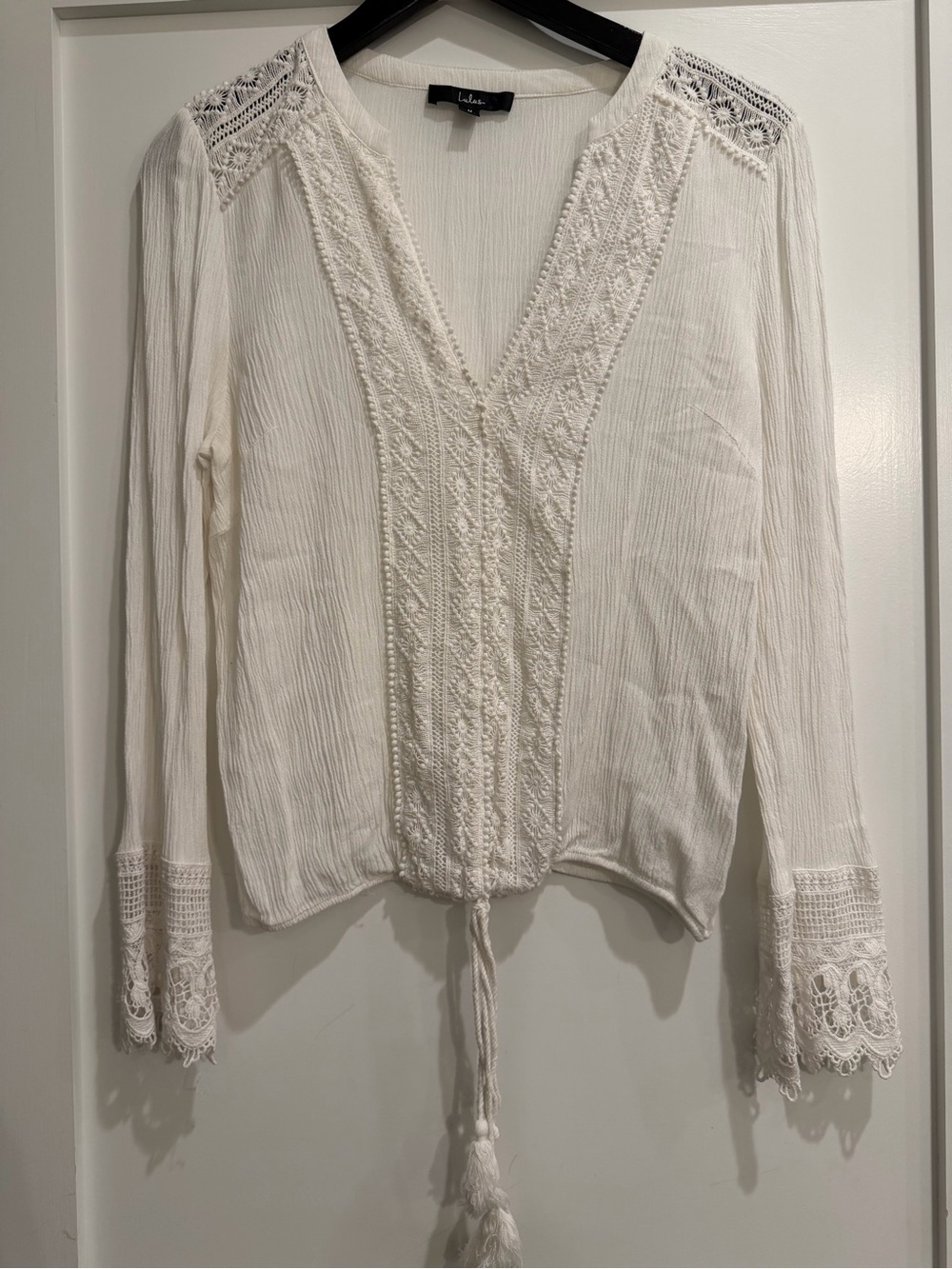Lulu's Ivory White Embroidered Lace-Trimmed V-Neck Boho Peasant Tunic, Women’s M